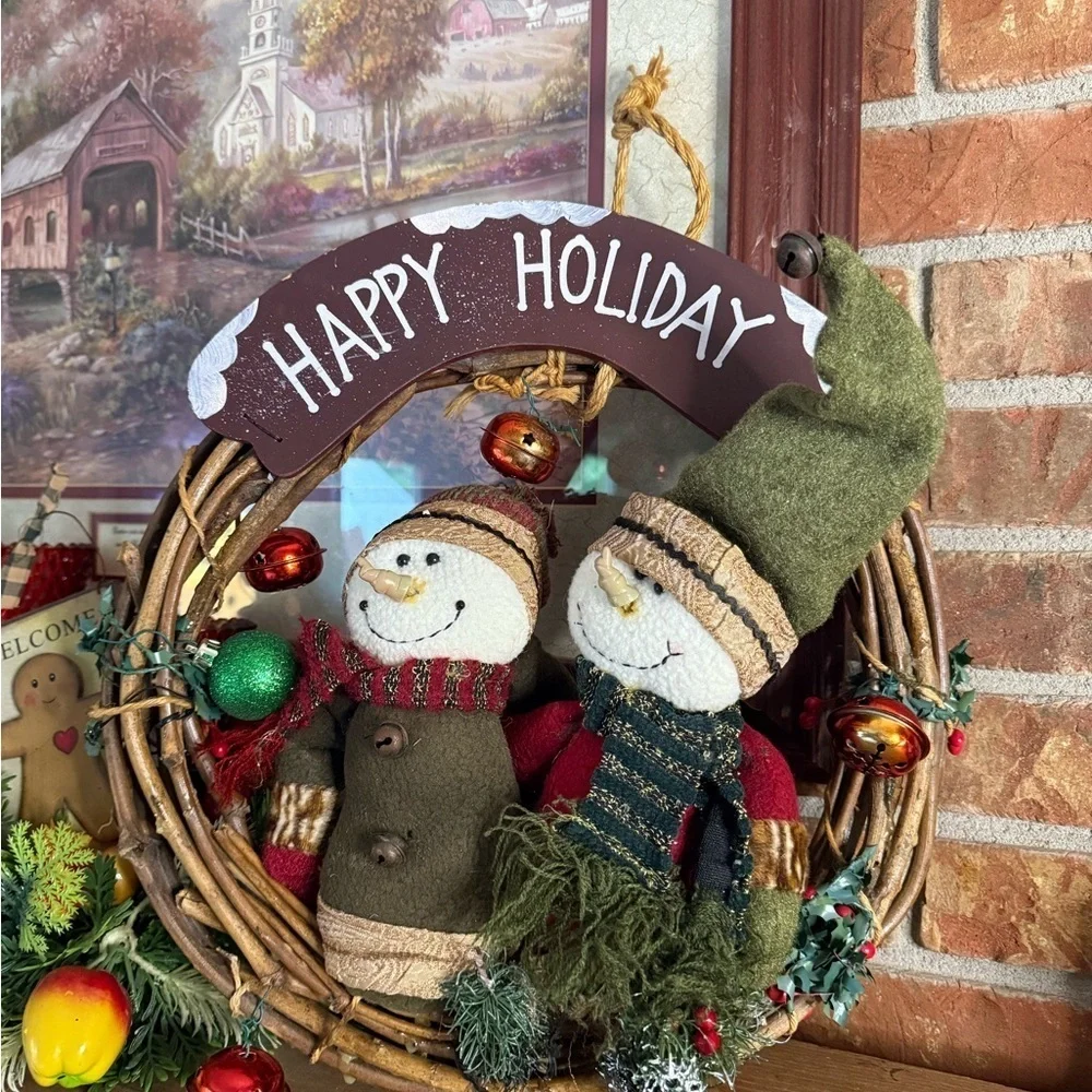 Handmade Vintage 1999 Festive Snowman Holiday Wreath - Green and Red